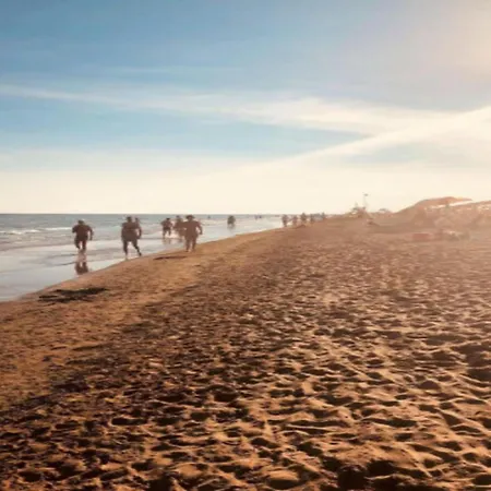 Beachside For Families And Friends 아파트 *